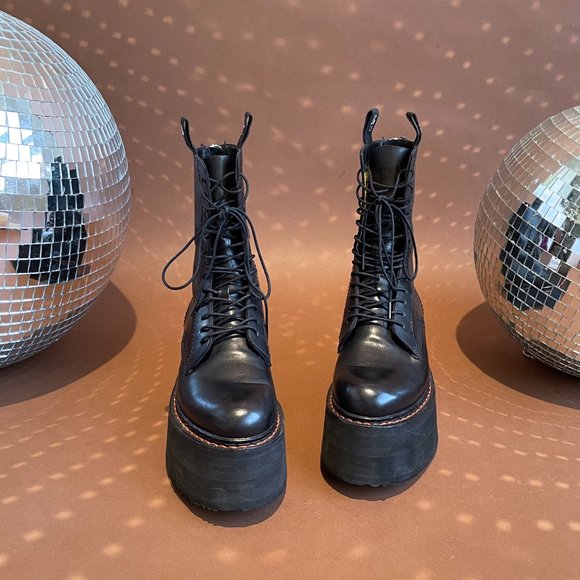 **SOLD***. R13 DOUBLE STACK BOOT BLACK SZ 7 - Picture 6 of 16